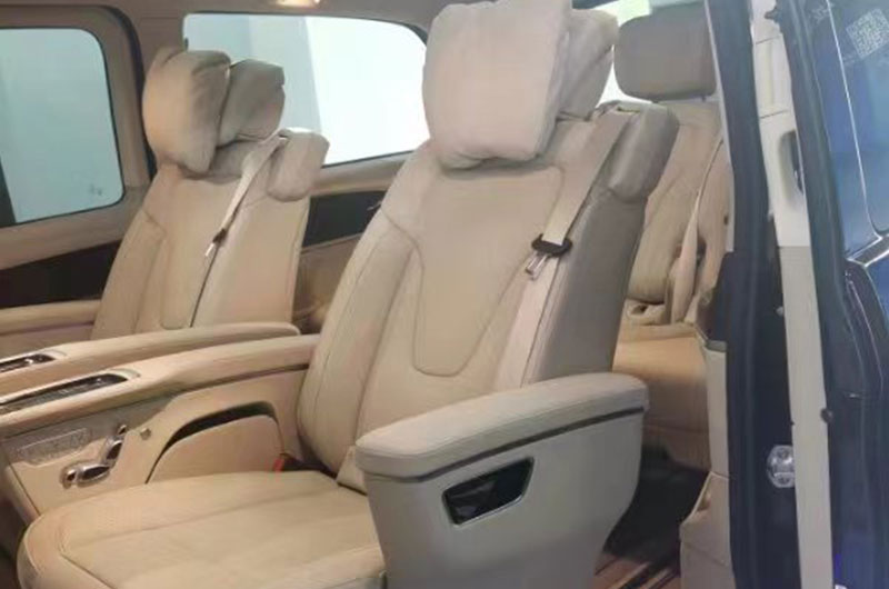 重庆租车奔驰v260_重庆奔驰v260租赁价格_重庆奔驰v260商务车7座汽车出租公司